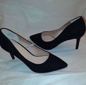 H&M Black Pump Heels 6 NWT